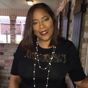 Meet your Posher, Dana